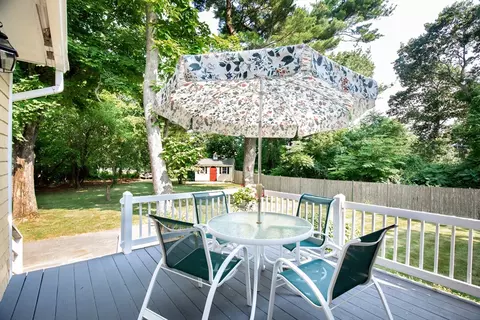 Exterior - 5 Mayflower Ave, Wareham, MA 02571 photo 5 of 6