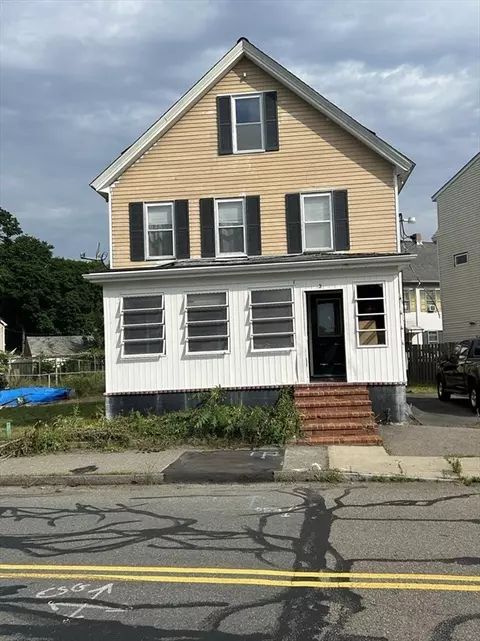 3 B Barnum St # -A, Taunton, MA 02780