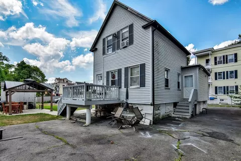 19 Webster Ct, Lawrence, MA 01841