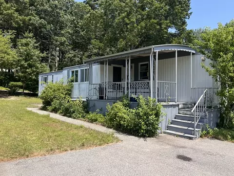 15 Coachman, Plymouth, MA 02360