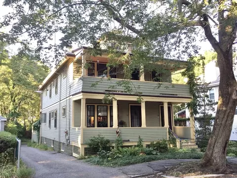12 Glen Ave #12, Arlington, MA 02474