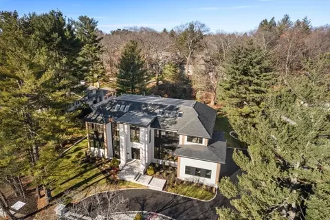 1337 Commonwealth Ave, Newton, MA 02465