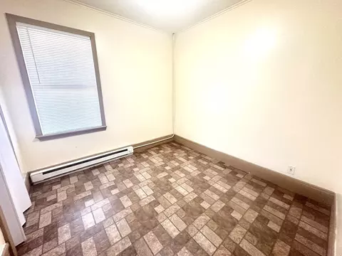 60 School St, Chicopee, MA 01013 photo 13
