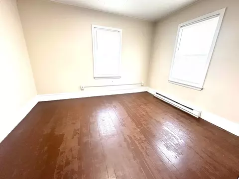 60 School St, Chicopee, MA 01013 photo 9