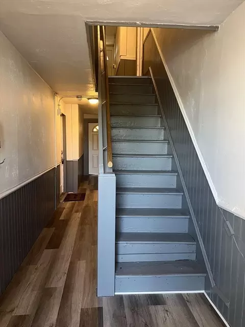 60 School St, Chicopee, MA 01013 photo 15