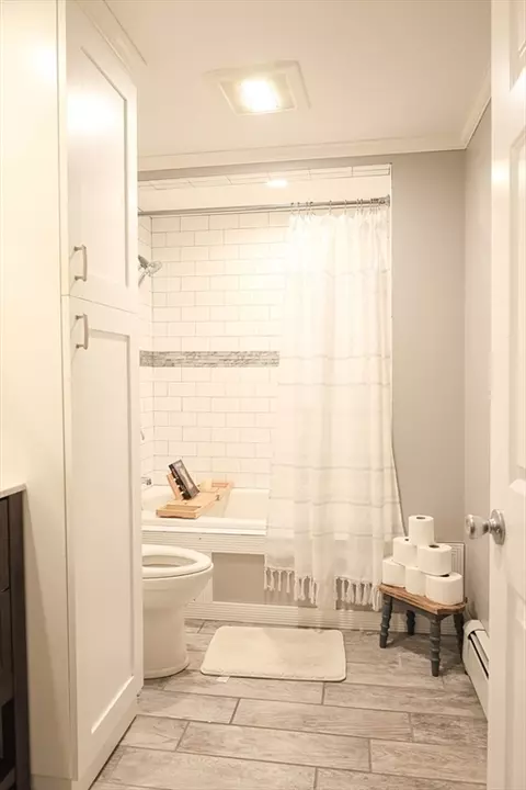 22 Anderson St, Fall River, MA 02721 photo 11
