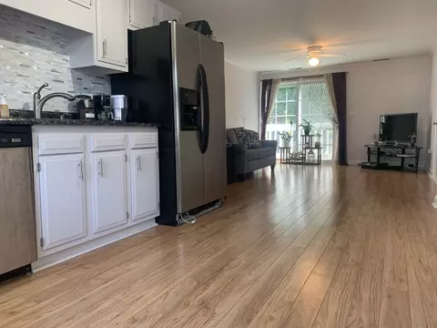 38 Walker St #7, Lowell, MA 01854