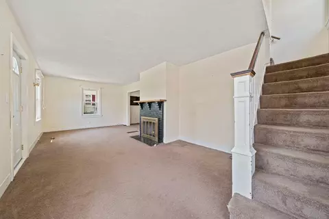 Living - 624 Main St, Walpole, MA 02081 photo 6 of 6
