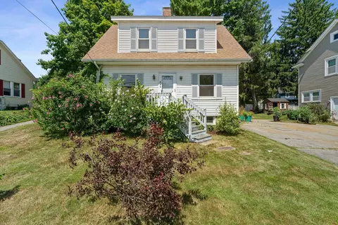 Exterior - 624 Main St, Walpole, MA 02081 photo 2 of 7