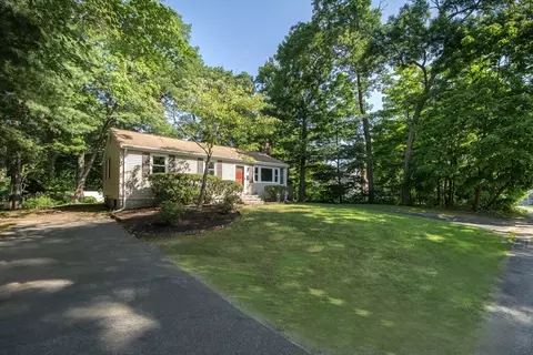 68 Boylston St, Stoughton, MA 02072