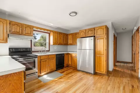 165 Mount Vernon Rd, Chicopee, MA 01013 photo 18