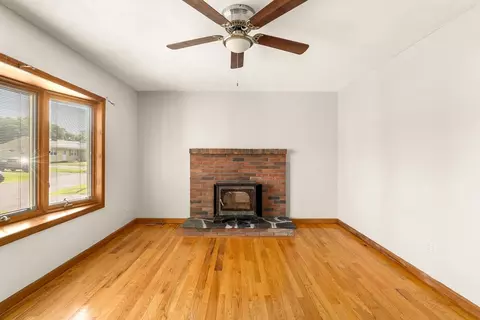 165 Mount Vernon Rd, Chicopee, MA 01013 photo 21
