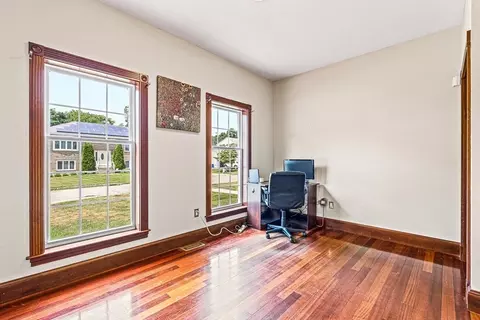 20 Constitution Rd, Stoneham, MA 02180 photo 10