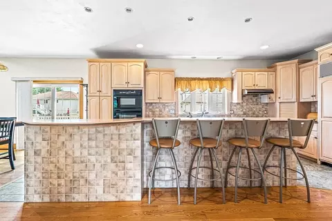 20 Constitution Rd, Stoneham, MA 02180 photo 15