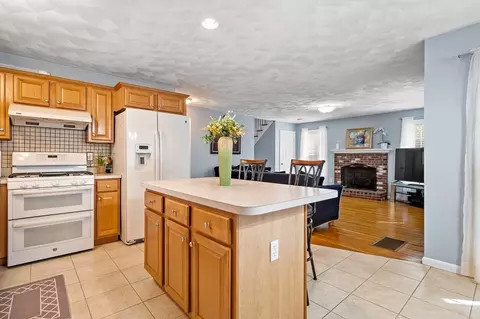2 Gerry Dr #2, Hudson, MA 01749 photo 8