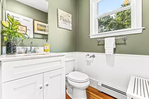 69 Maple St, Middleton, MA 01949 photo 16