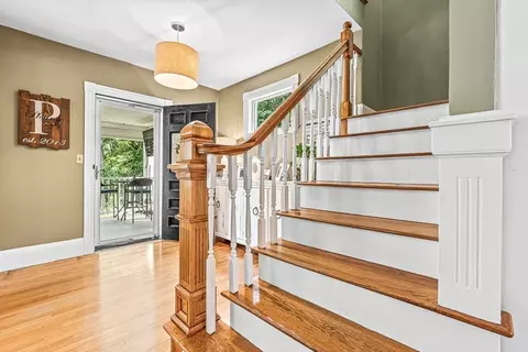 69 Maple St, Middleton, MA 01949 photo 6