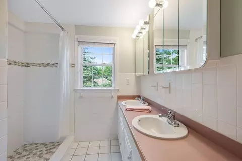 85 Snead Dr, Mashpee, MA 02649 photo 18