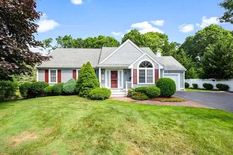 85 Snead Dr, Mashpee, MA 02649 photo 1