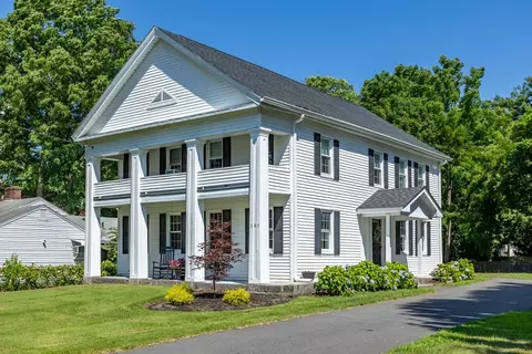 307 Main St, Lancaster, MA 01523