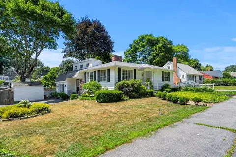 74 Brimbal Ave, Beverly, MA 01915 photo 3