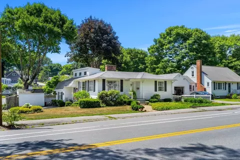 74 Brimbal Ave, Beverly, MA 01915 photo 2