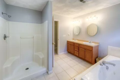 45 Blueberry Hl, Webster, MA 01570 photo 29