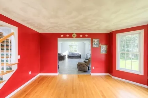 45 Blueberry Hl, Webster, MA 01570 photo 9