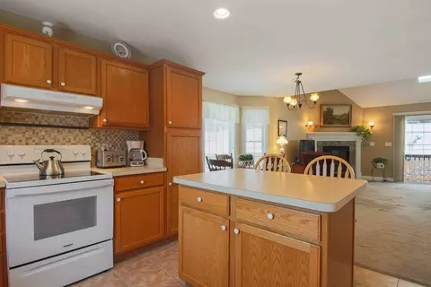 13 Myra Ln #8, Worcester, MA 01606 photo 5