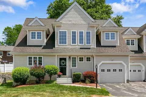 13 Myra Ln #8, Worcester, MA 01606