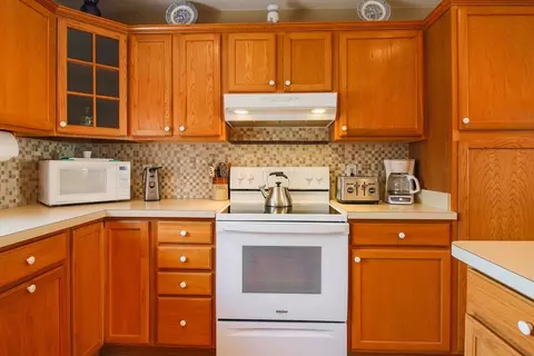 13 Myra Ln #8, Worcester, MA 01606 photo 8