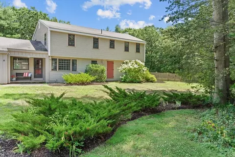 4 Campground Rd, Boxford, MA 01921