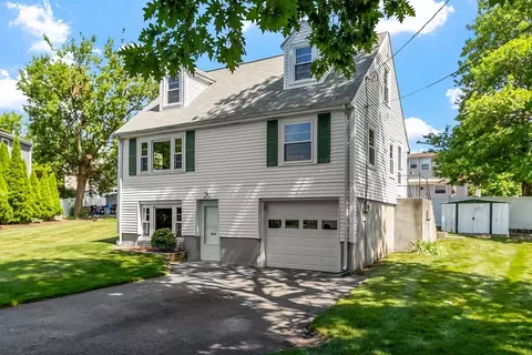 14 Meade Rd, Waltham, MA 02451