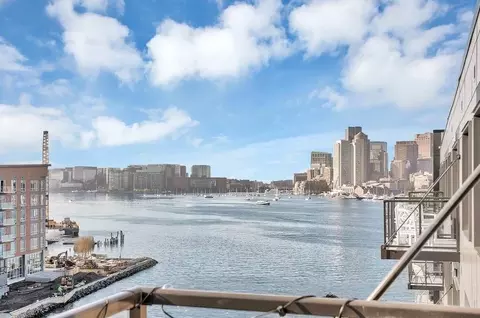 65 Lewis St #PH16, Boston, MA 02128