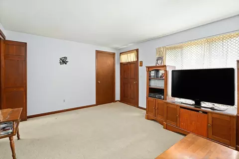 Living - 10 Concord Dr, Easthampton, MA 01027 photo 4 of 4