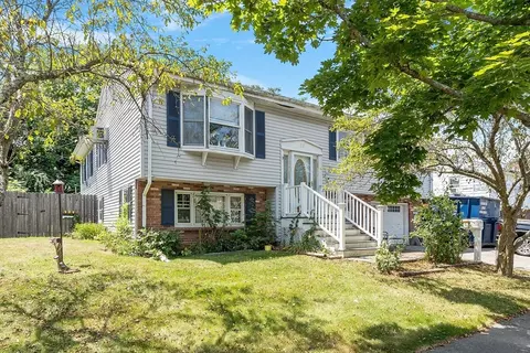 23 May St, Peabody, MA 01960