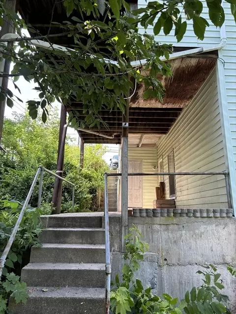 84 W Main St, Ware, MA 01082 photo 26