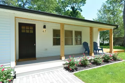 47 Forest Dr, Mashpee, MA 02649 photo 3