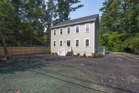 333 Wareham St, Middleboro, MA 02346
