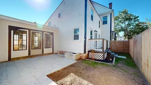 34 E Main St #1, Georgetown, MA 01833 photo 9