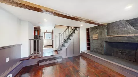 34 E Main St #1, Georgetown, MA 01833 photo 4