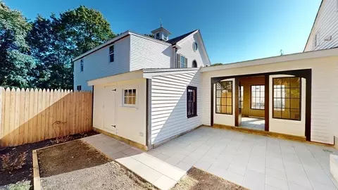 34 E Main St #1, Georgetown, MA 01833 photo 8