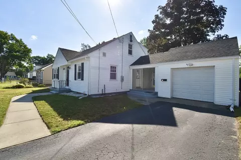 Exterior - 21 Barton St, Springfield, MA 01104 photo 3 of 8