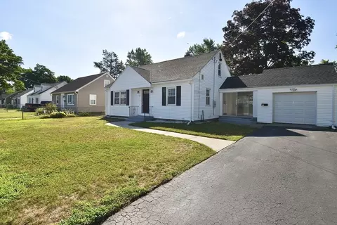 Exterior - 21 Barton St, Springfield, MA 01104 photo 2 of 8