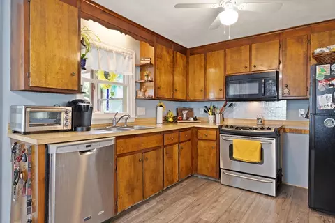 114 Emory St, Attleboro, MA 02703 photo 14