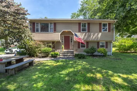 114 Emory St, Attleboro, MA 02703