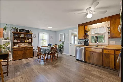 114 Emory St, Attleboro, MA 02703 photo 10