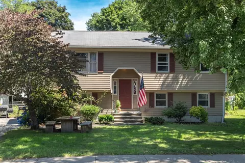 114 Emory St, Attleboro, MA 02703 photo 2