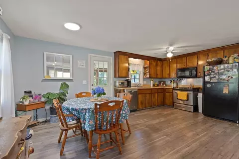 114 Emory St, Attleboro, MA 02703 photo 9