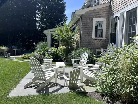Exterior - 27 Bemis St, Weston, MA 02493 photo 6 of 15
